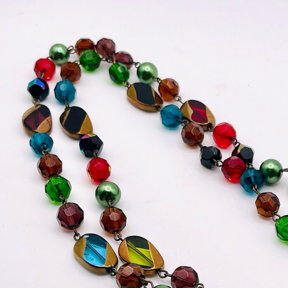 Gorgeous Vintage Long Strand Glass Beads in Vibrant Jewel Tone Colors - Picture 8 of 16